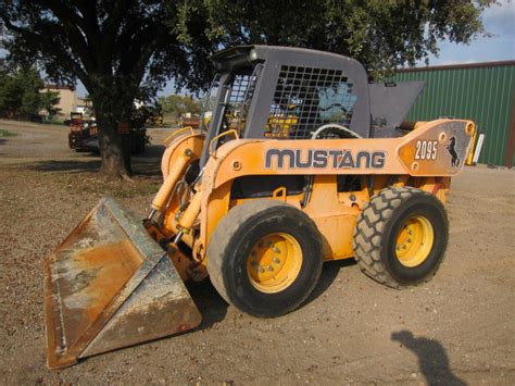 mustang 2095 skid steer specs|mustang skid steer for sale.